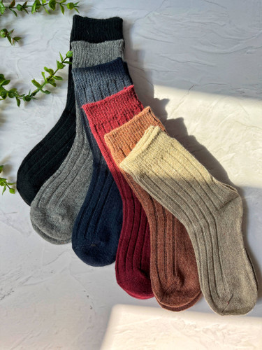 جوراب پشمی طرح کبریتی